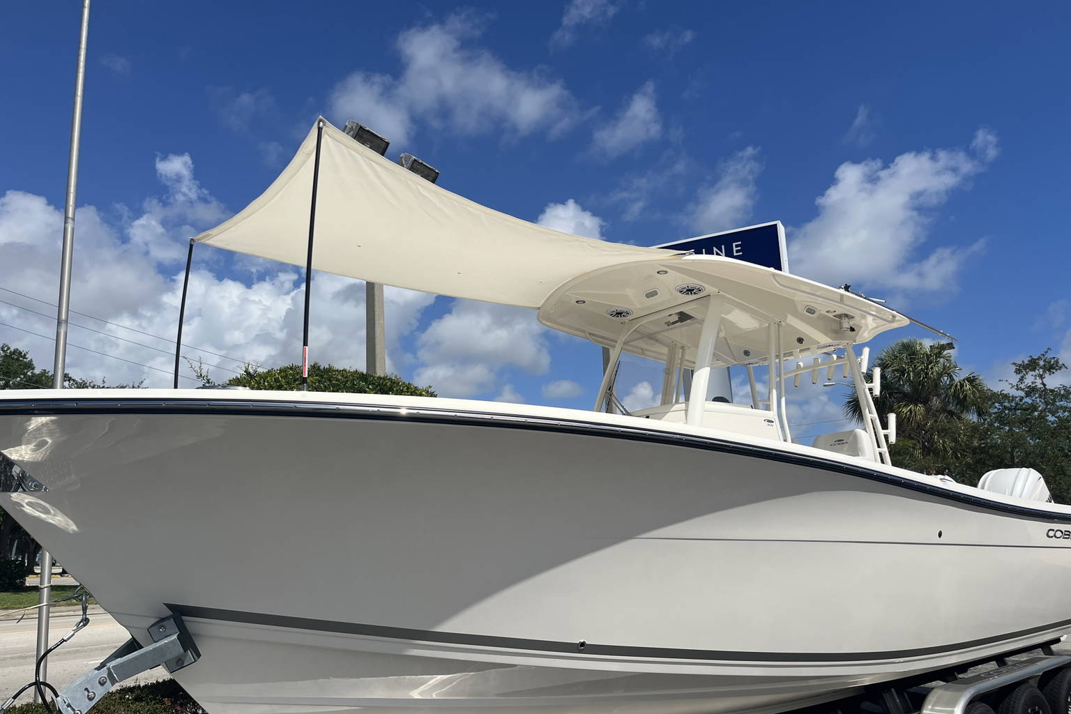New 2023 Cobia 301 CC #Z022 image 31