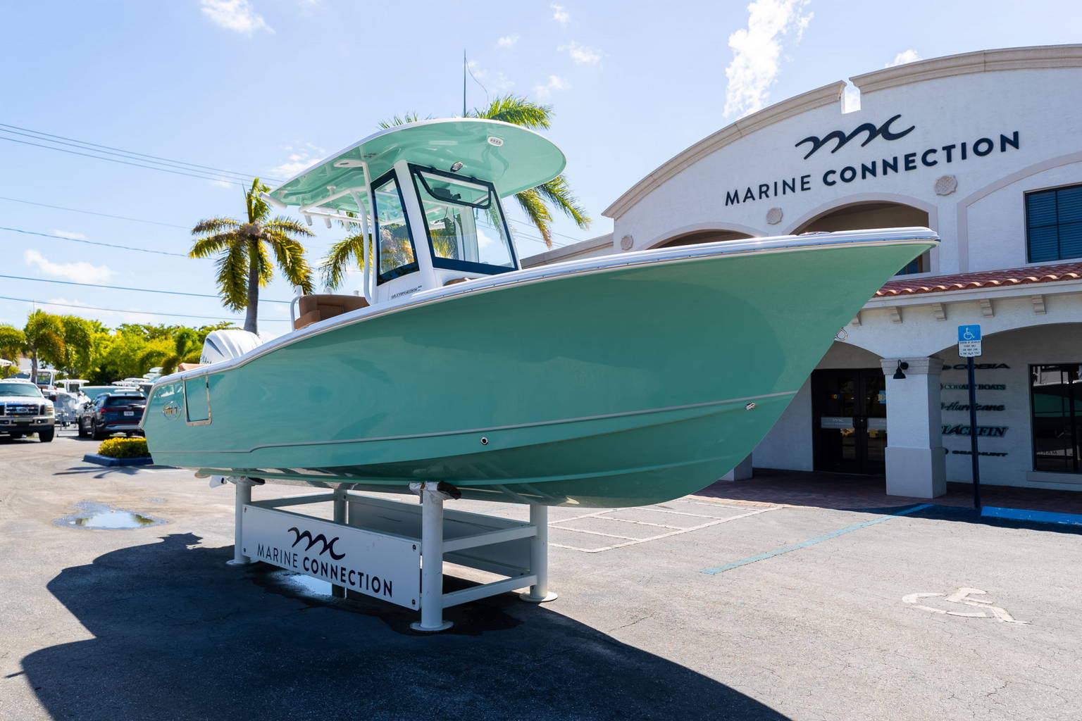 New 2023 Sea Hunt Ultra 239 SE #0148 image 2