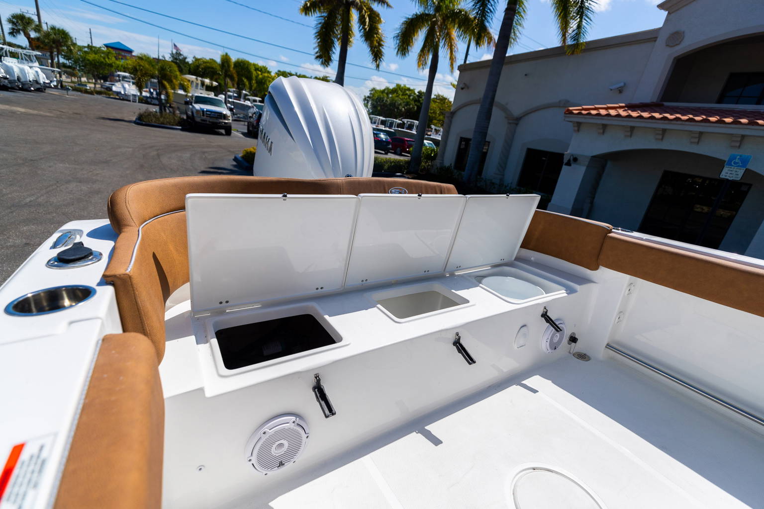 New 2023 Sea Hunt Ultra 239 SE #0148 image 12