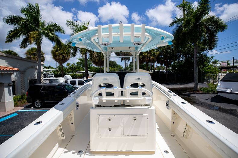 New 2023 Cobia 280 CC #D002 image 10