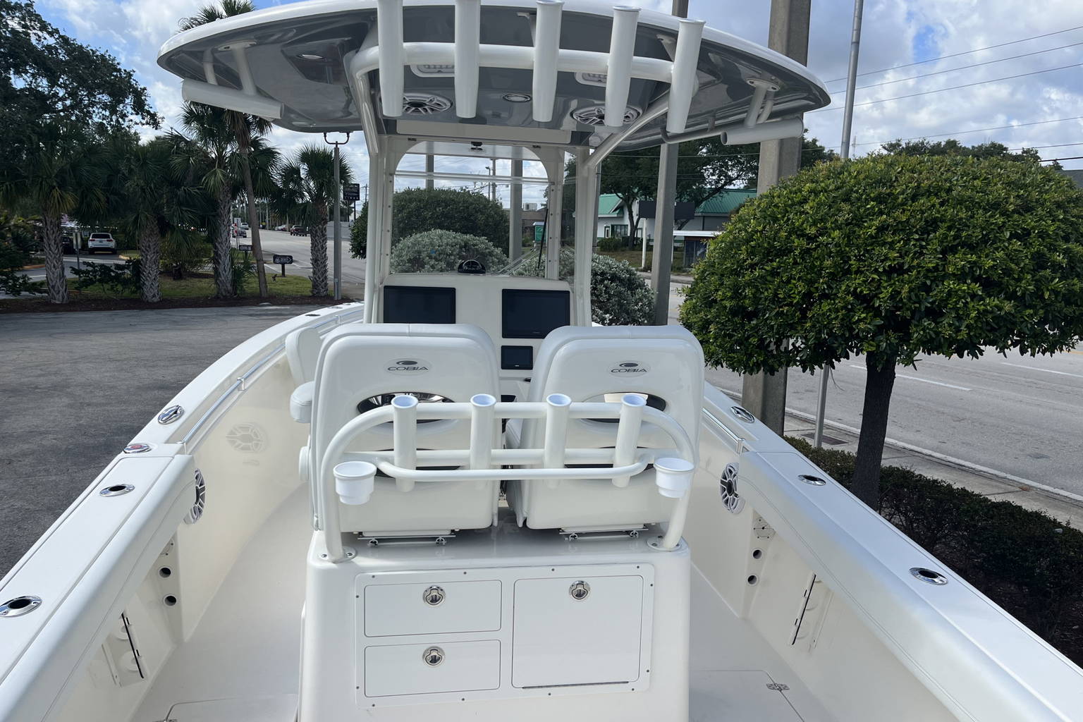 New 2023 Cobia 262 CC #C044 image 10