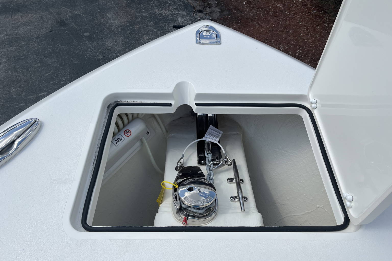 New 2023 Cobia 262 CC #C044 image 12