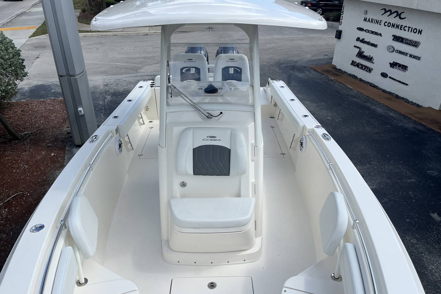 New 2023 Cobia 262 CC #C044 image 13