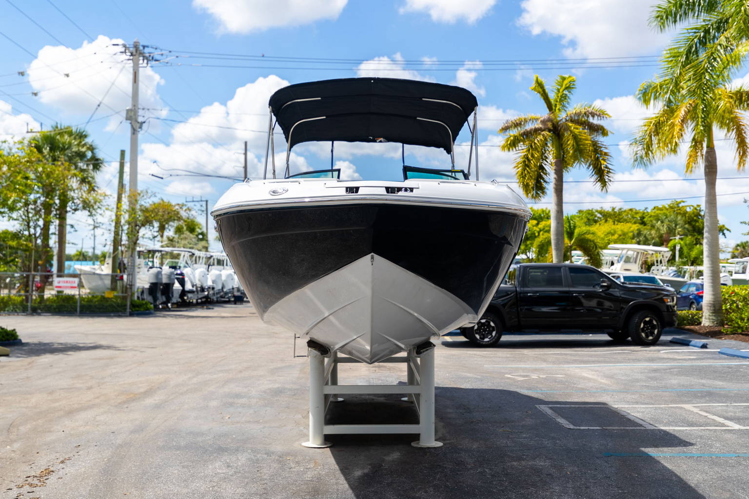 New 2023 Hurricane SunDeck 2410 OB #1622 image 3