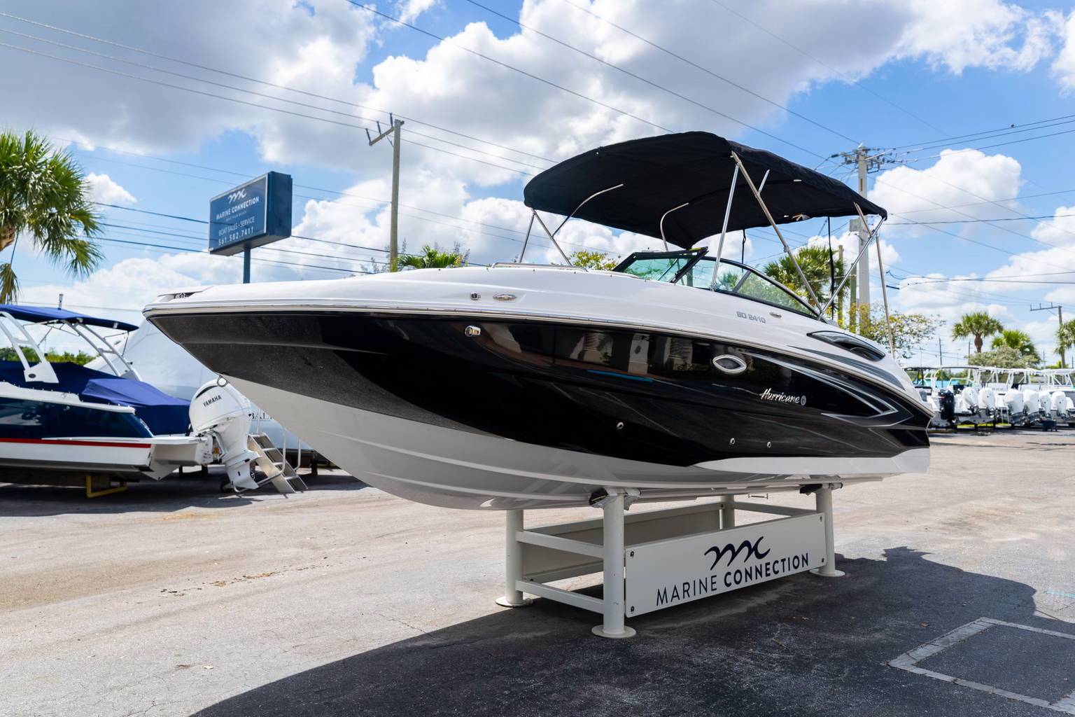 New 2023 Hurricane SunDeck 2410 OB #1622 image 4