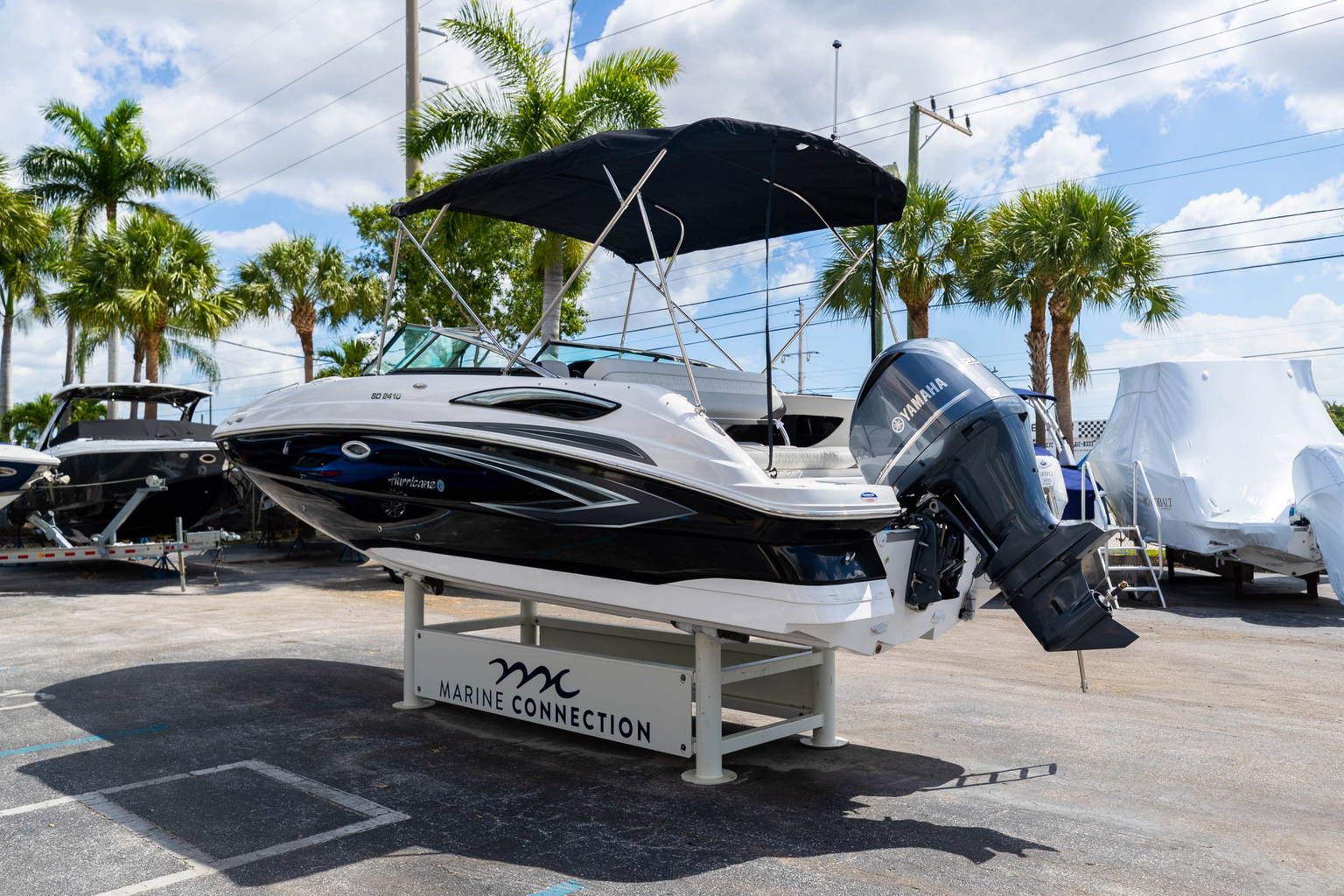 New 2023 Hurricane SunDeck 2410 OB #1622 image 6