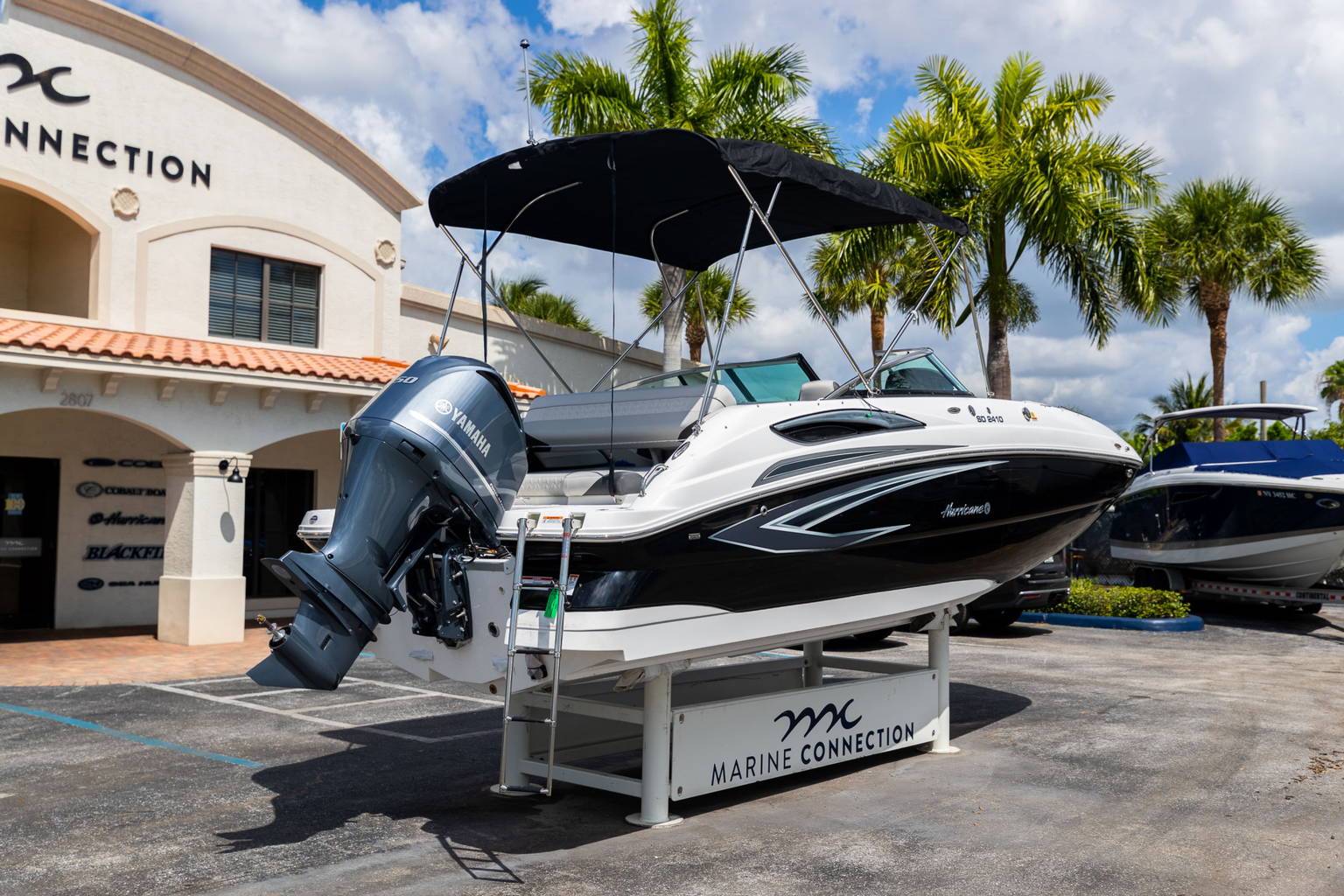 New 2023 Hurricane SunDeck 2410 OB #1622 image 8