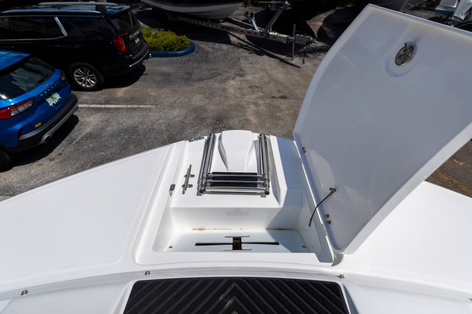 New 2023 Hurricane SunDeck 2410 OB #1622 image 38