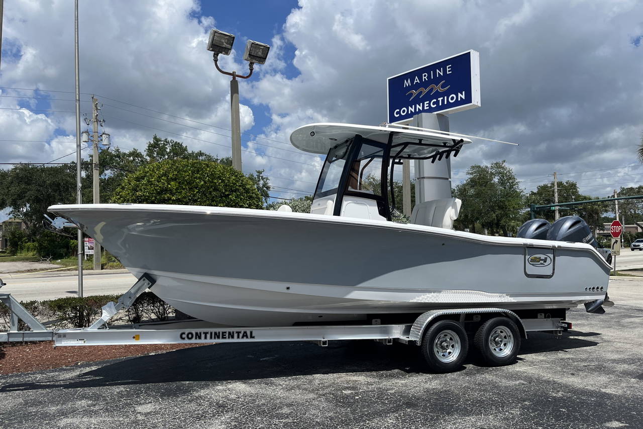 Main image of Sea Hunt Gamefish 25 in Miami, FL