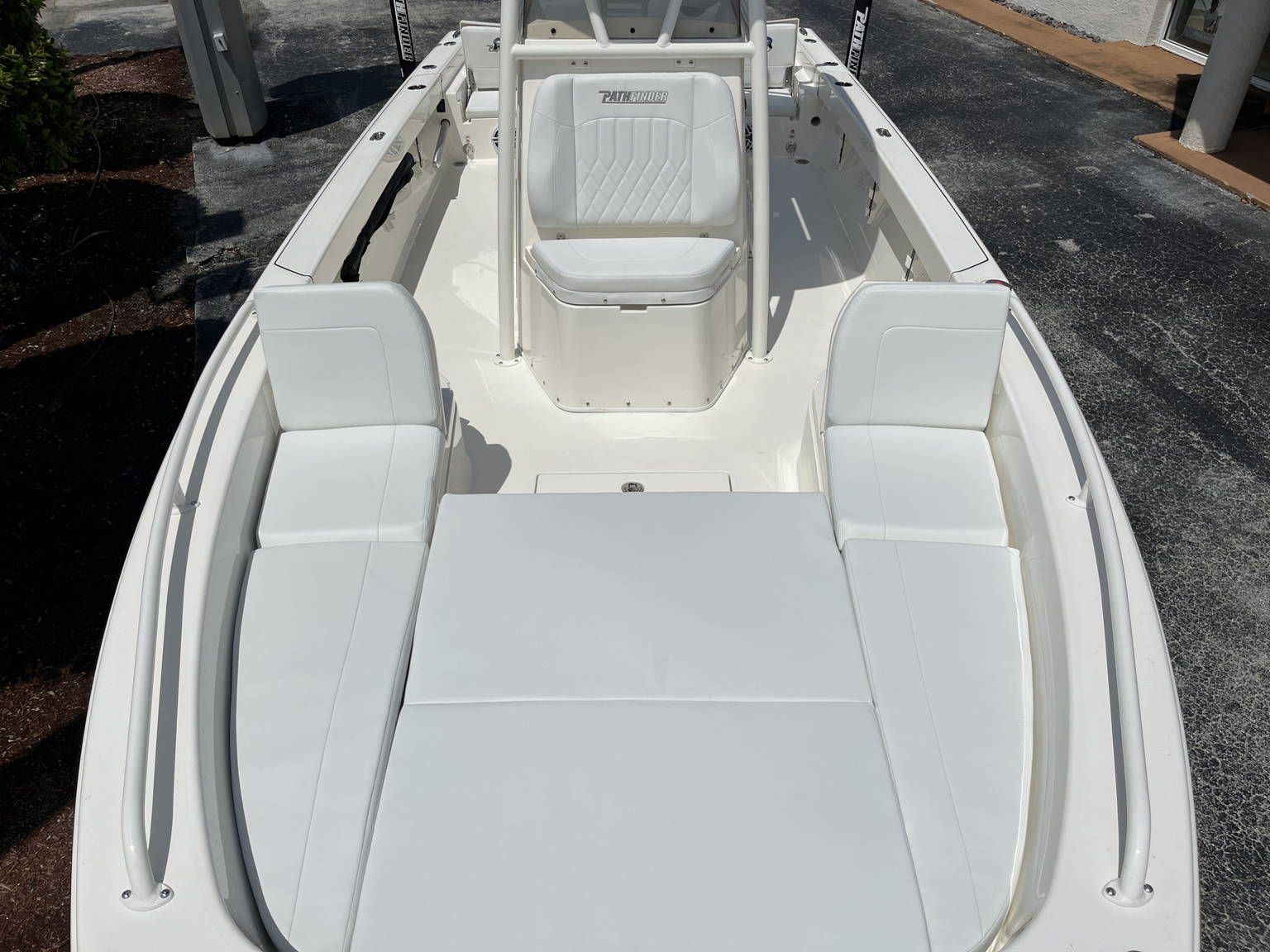 Alternative image of Pathfinder 2600 TRS in Vero Beach, FL