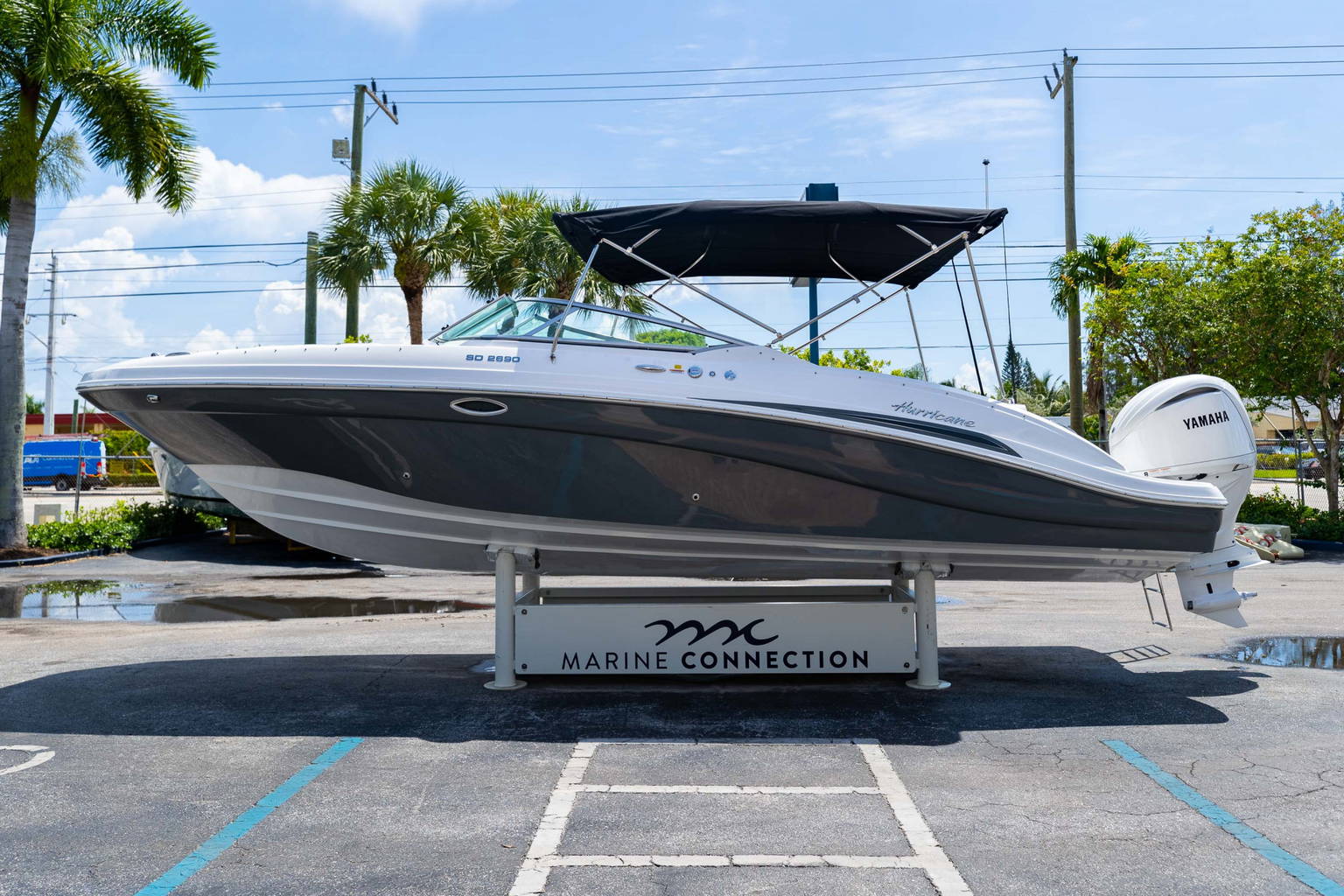 New 2023 Hurricane SunDeck 2690 OB #2041 image 6