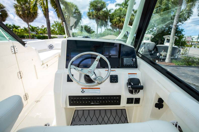 Alternative image of Cobia 240 DC in Vero Beach, FL