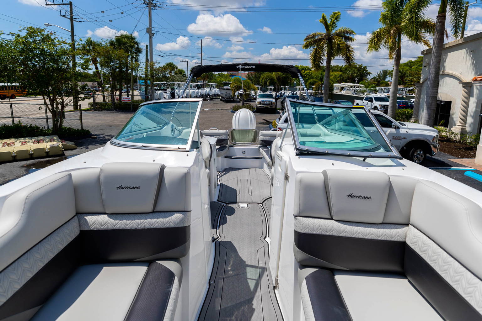 New 2023 Hurricane SunDeck 2690 OB #2041 image 40