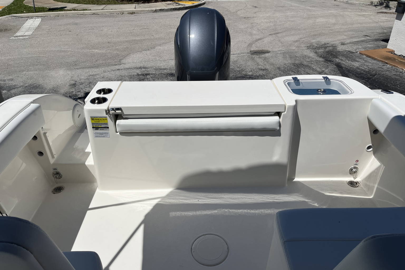 New 2023 Cobia 220 DC #G030 image 15