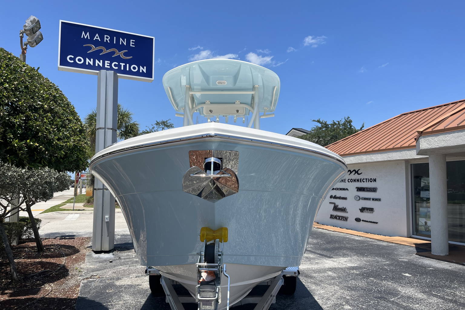 New 2023 Cobia 220 CC #X096 image 3