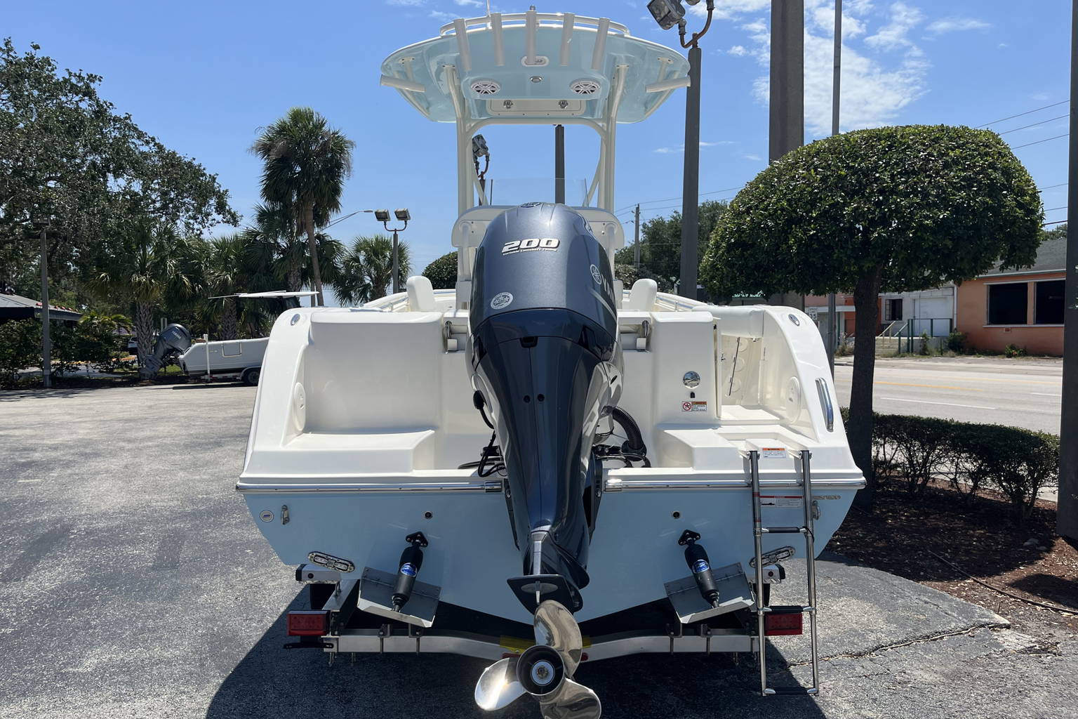 New 2023 Cobia 220 CC #X096 image 5