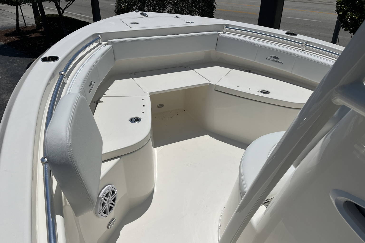 New 2023 Cobia 220 CC #X096 image 12