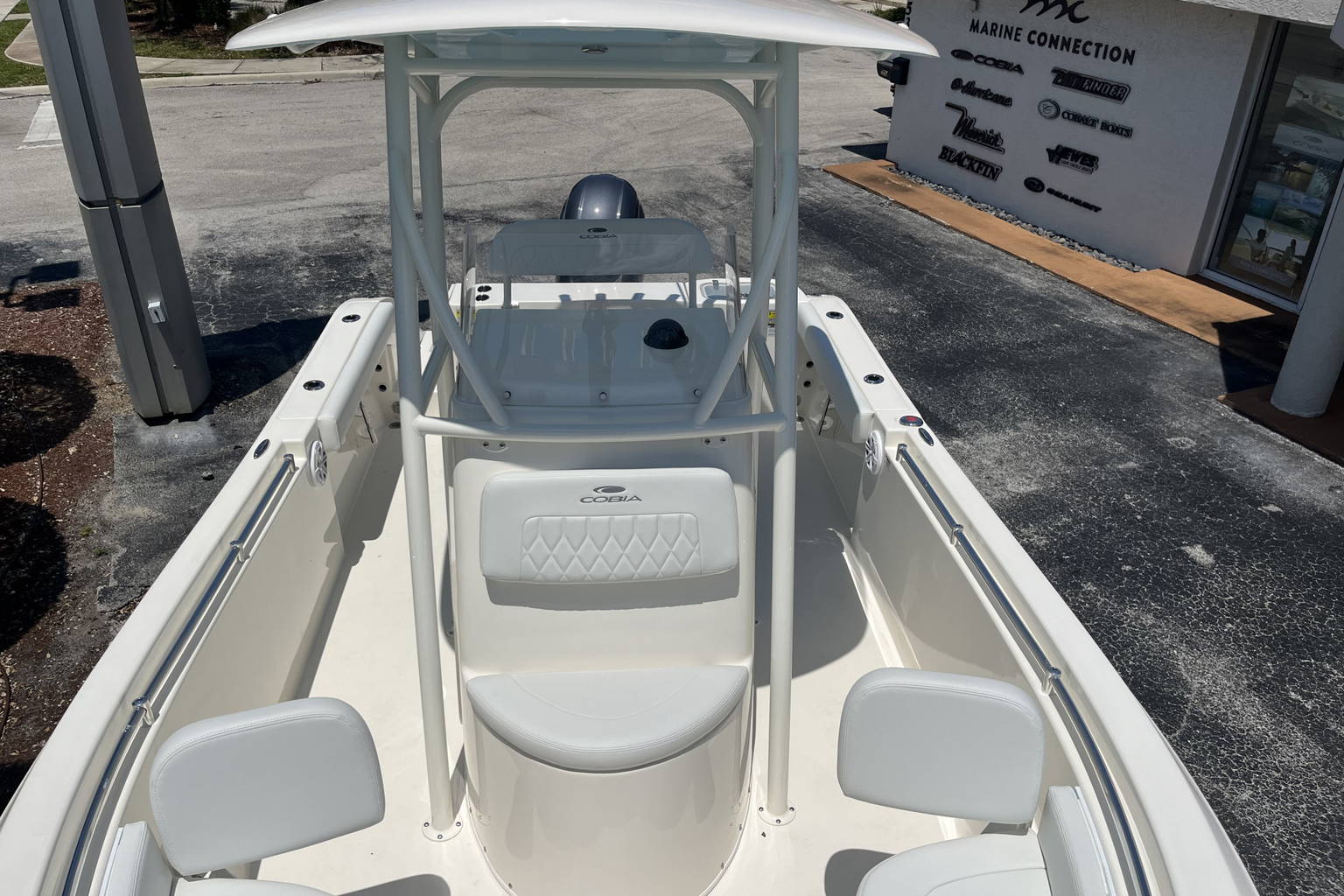 New 2023 Cobia 220 CC #X096 image 17