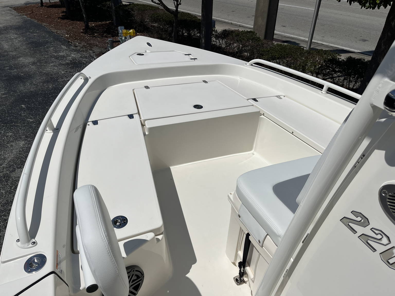Alternative image of Pathfinder 2200 TRS in Vero Beach, FL