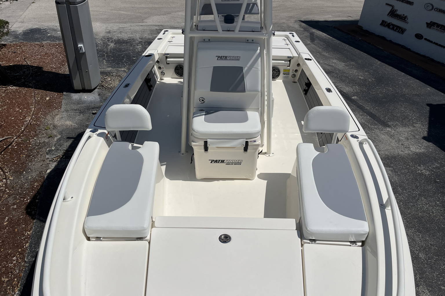 New 2023 Pathfinder 2200 TRS #W113 image 15