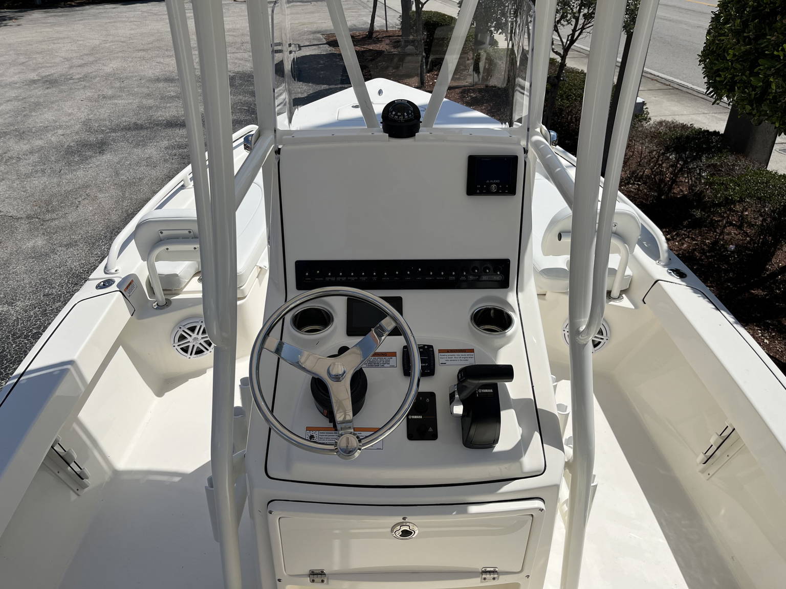 Alternative image of Pathfinder 2200 TRS in Vero Beach, FL
