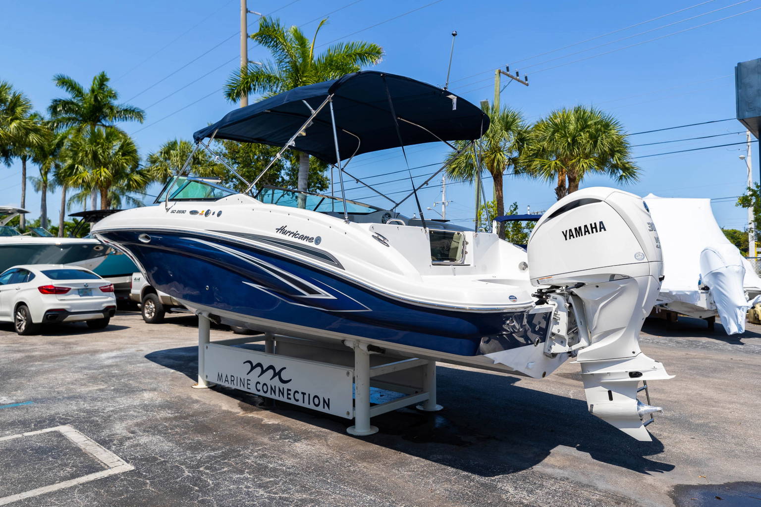 New 2023 Hurricane SunDeck 2690 OB #2446 image 6