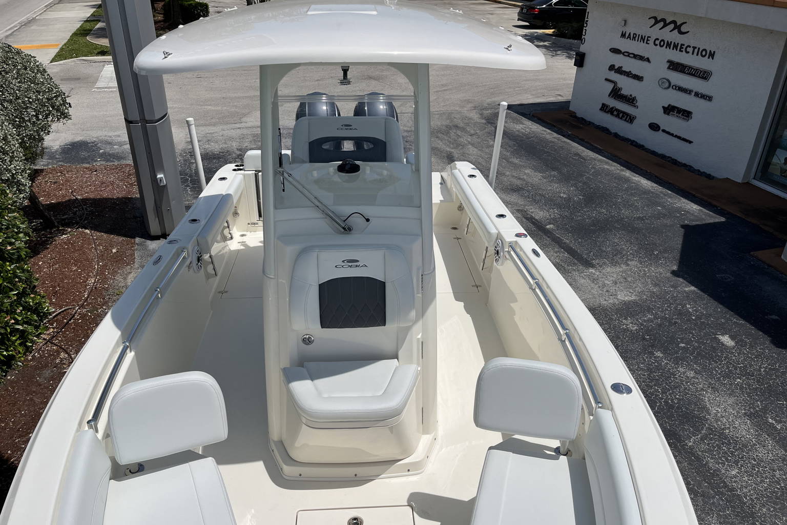 New 2023 Cobia 240 CC #B106 image 14