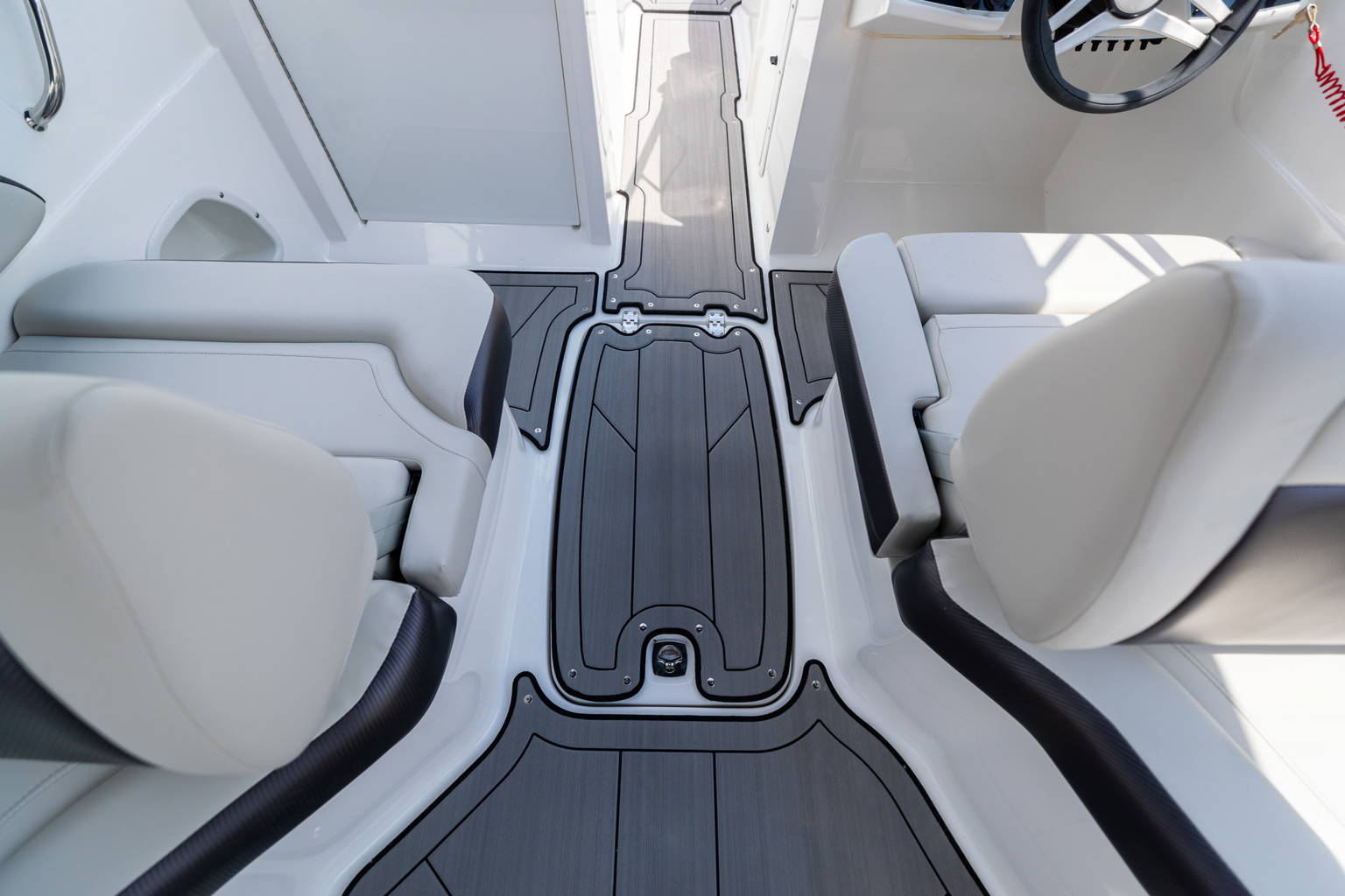 New 2023 Hurricane SunDeck 235 OB #1887 image 21
