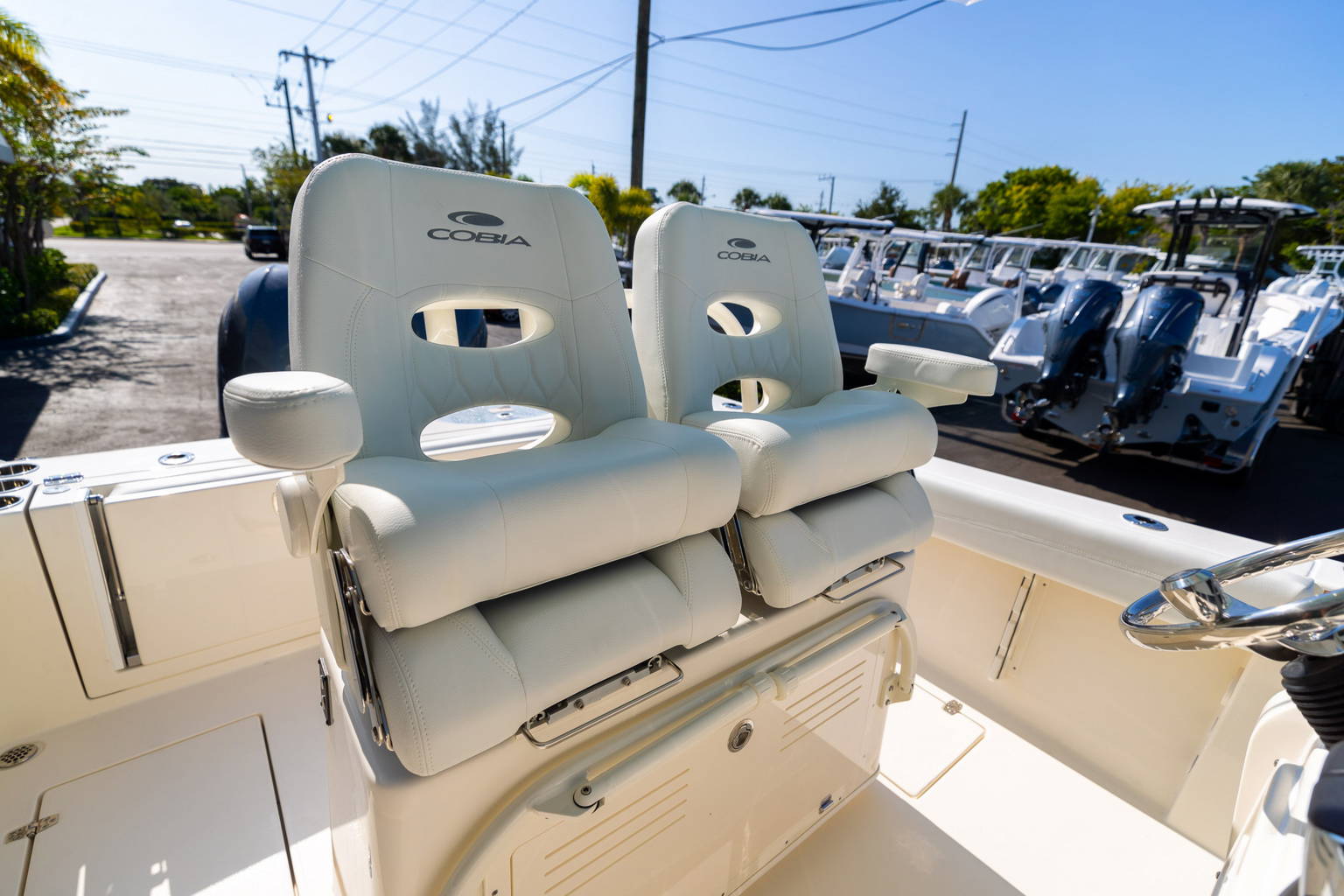 New 2023 Cobia 262 CC #C073 image 9