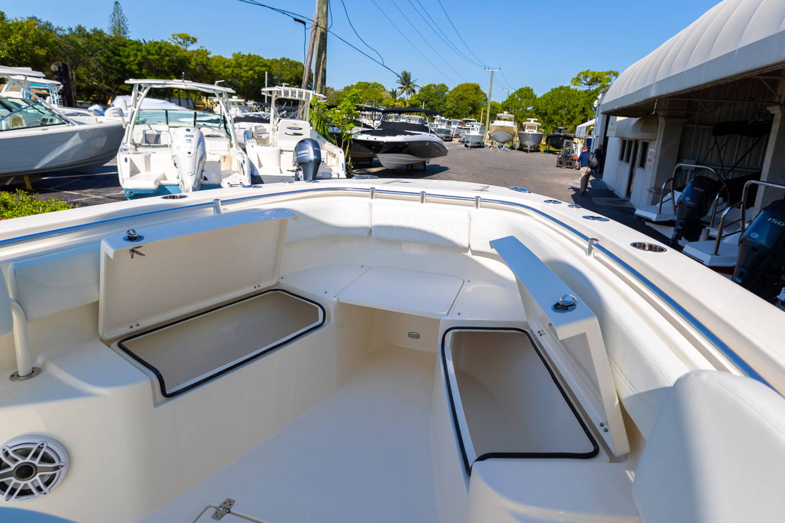 New 2023 Cobia 262 CC #C073 image 13