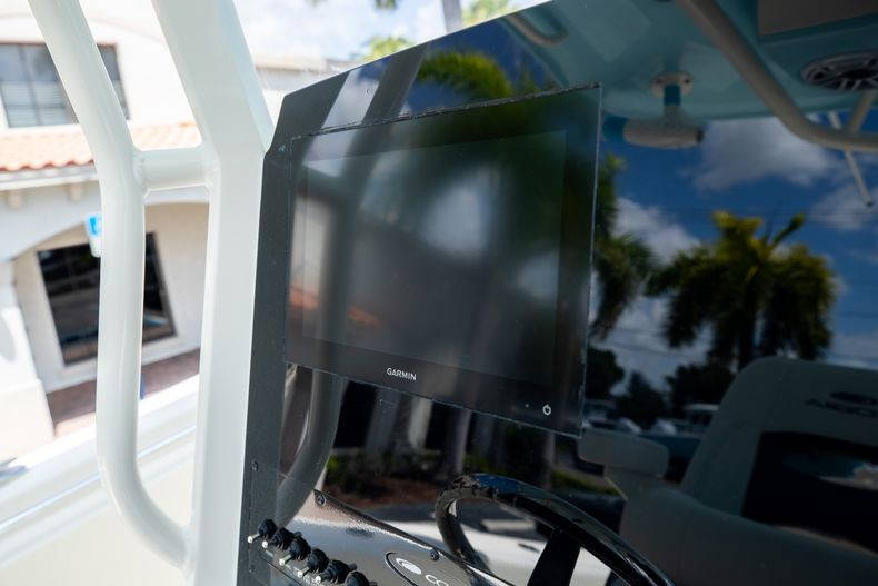 New 2023 Cobia 280 CC #D002 image 31
