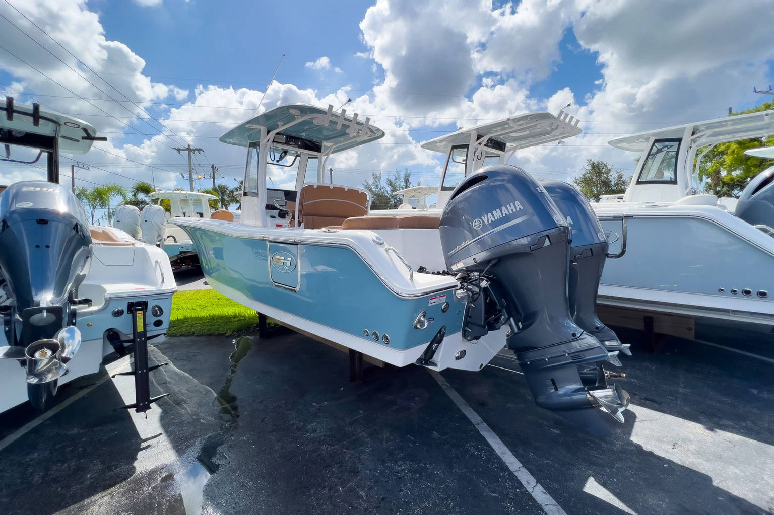 Alternative image of Sea Hunt Ultra 265 SE in West Palm Beach, FL