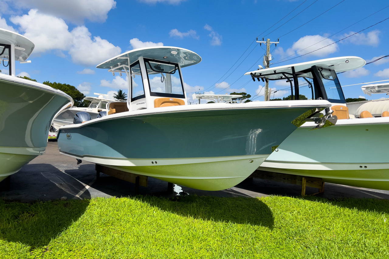 Main image of Sea Hunt Ultra 265 SE in West Palm Beach, FL