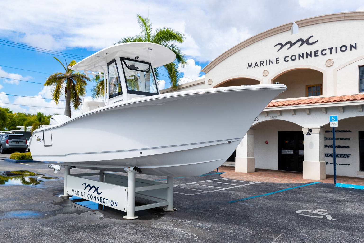 New 2023 Sea Hunt Ultra 239 SE #0162 image 2