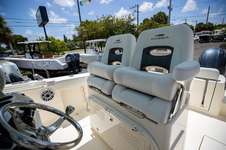 New 2023 Cobia 280 CC #D002 image 38