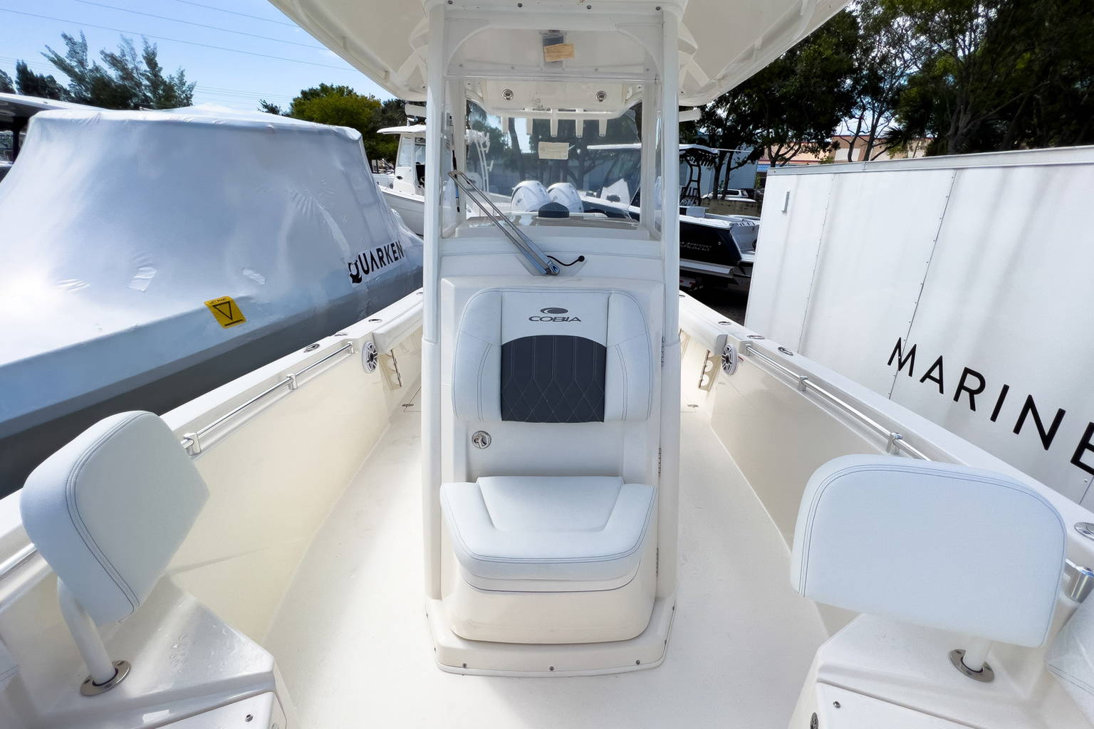 New 2023 Cobia 240 CC #B111 image 7