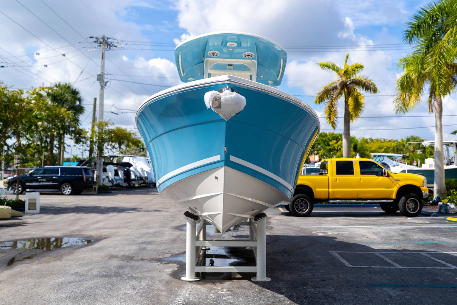 New 2023 Cobia 240 CC #B118 image 3