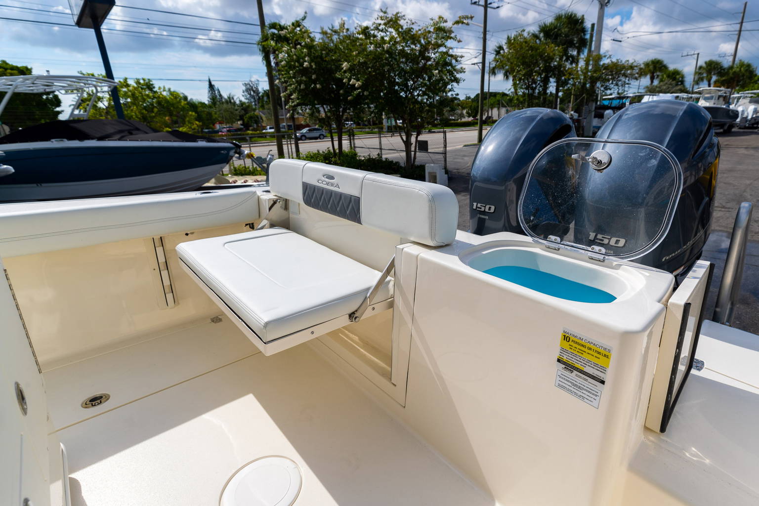 New 2023 Cobia 240 CC #B118 image 14