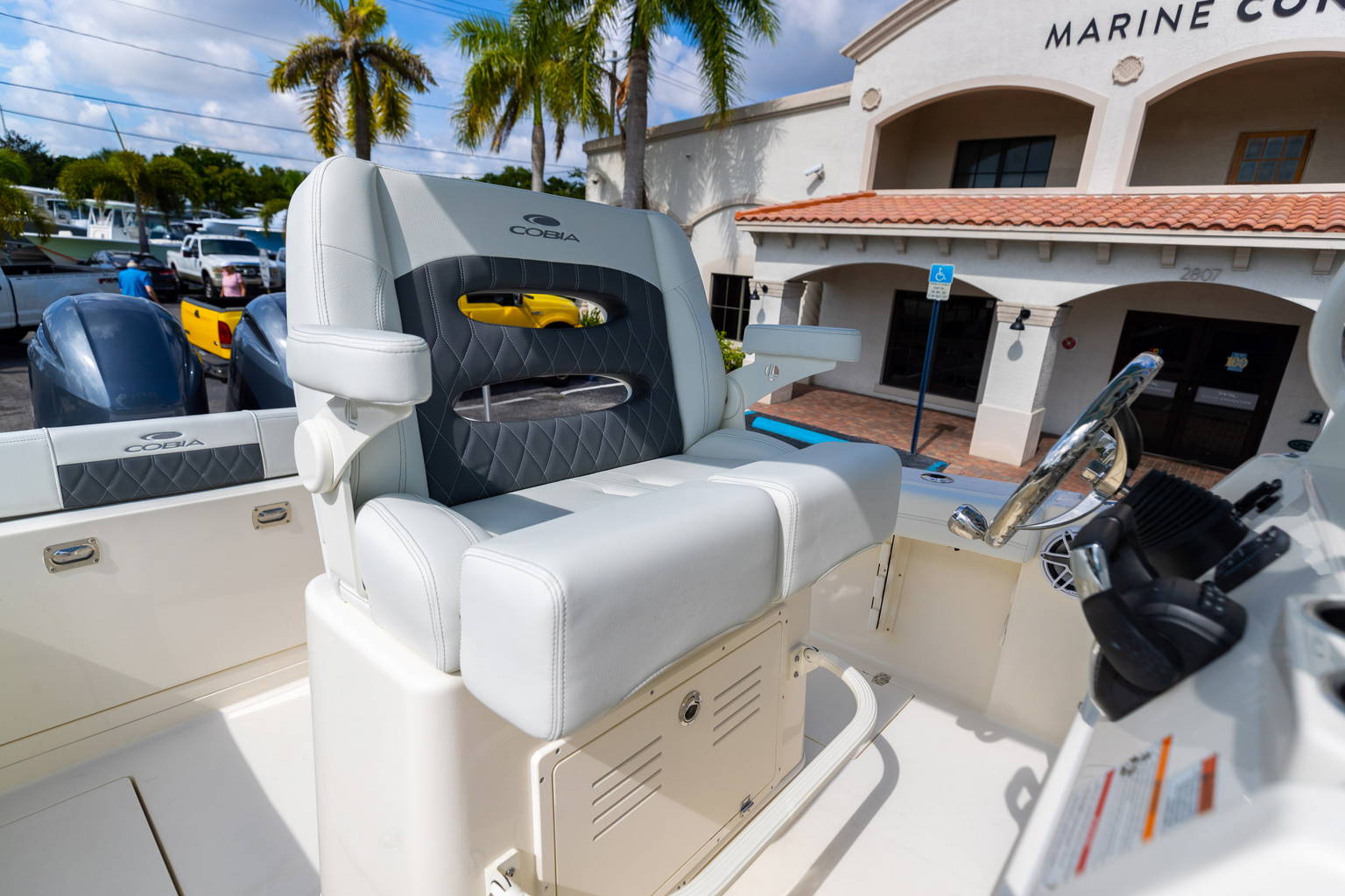 New 2023 Cobia 240 CC #B118 image 31