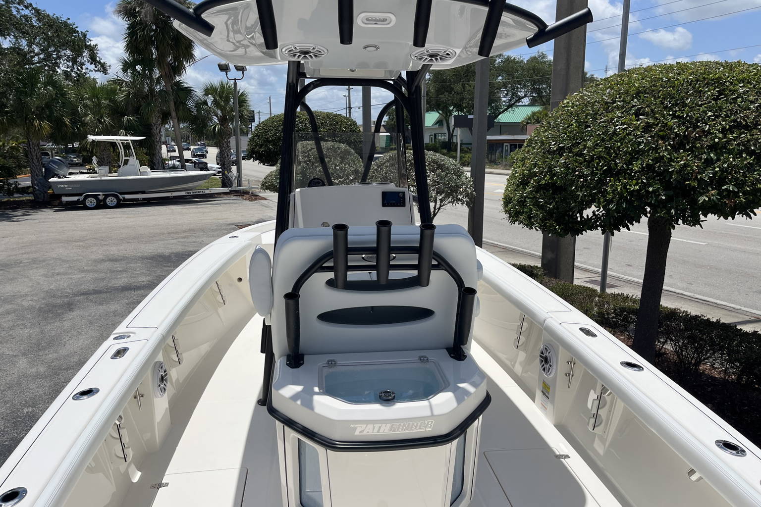 New 2023 Pathfinder 2400 Open #H058 image 9