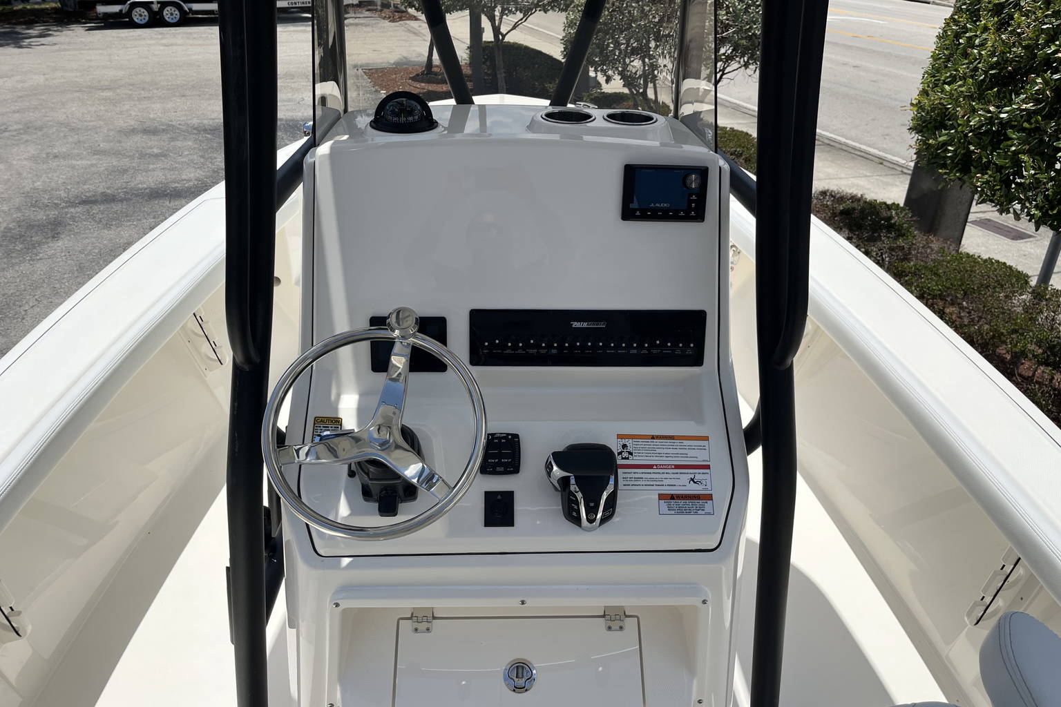 New 2023 Pathfinder 2400 Open #H058 image 10