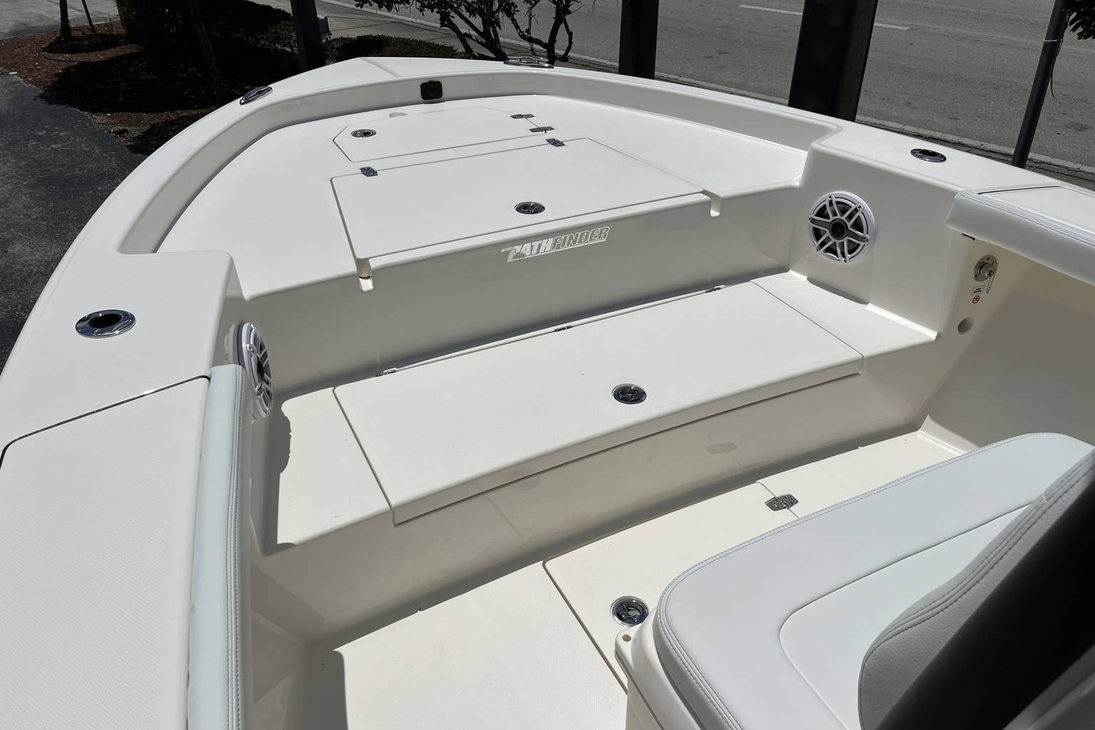 New 2023 Pathfinder 2400 Open #H058 image 11