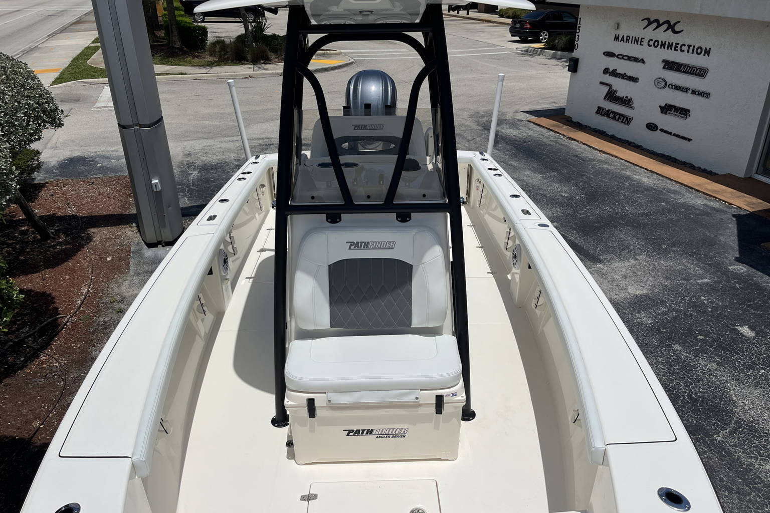 New 2023 Pathfinder 2400 Open #H058 image 14