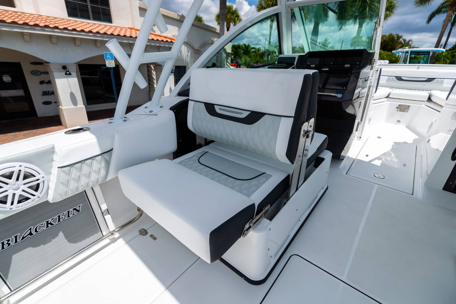 New 2023 Blackfin 252DC #H226 image 23