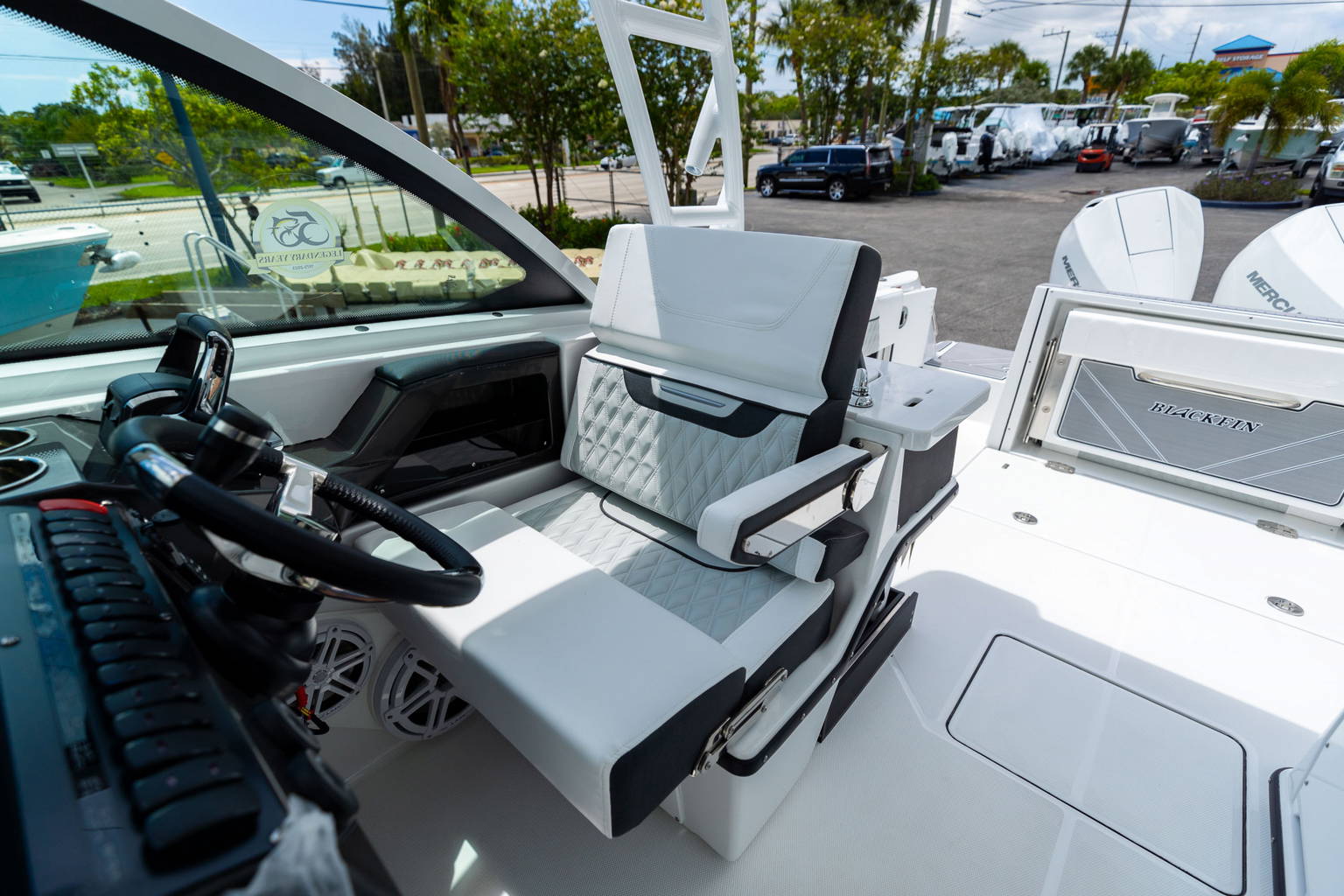 New 2023 Blackfin 252DC #H226 image 32