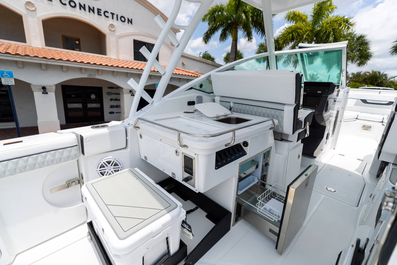 New 2023 Blackfin 302DC #L101 image 28