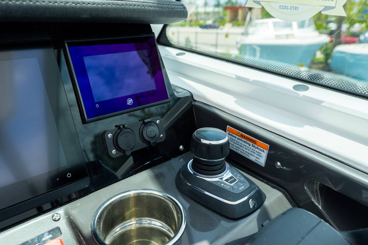 New 2023 Blackfin 302DC #L101 image 40