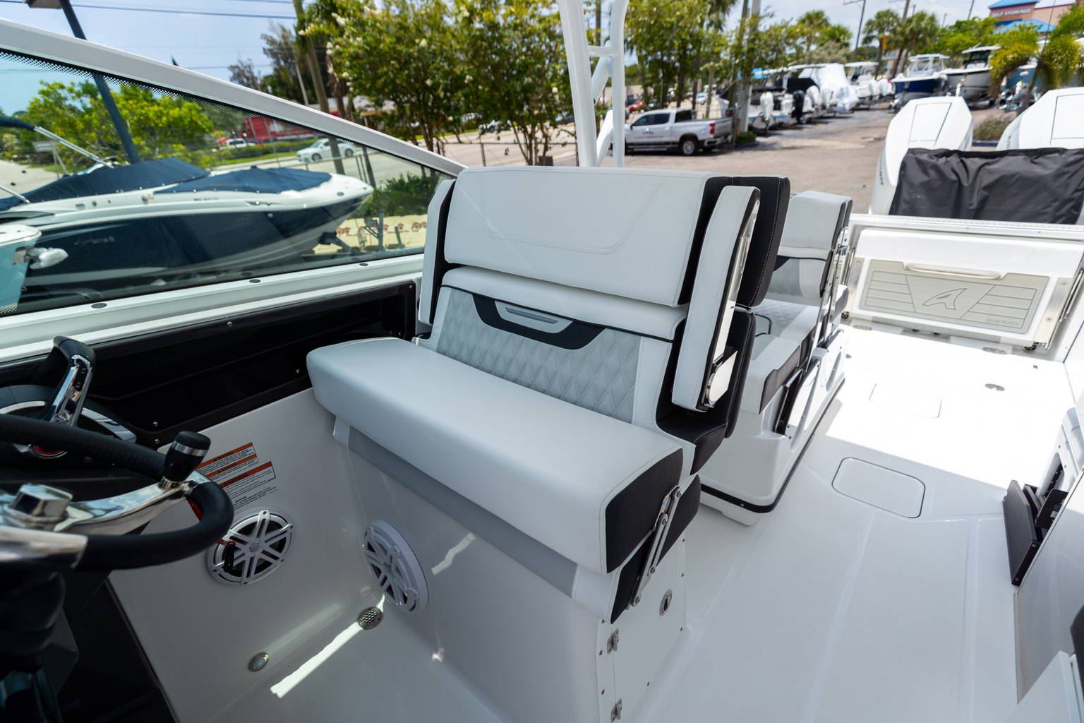 New 2023 Blackfin 302DC #L101 image 44