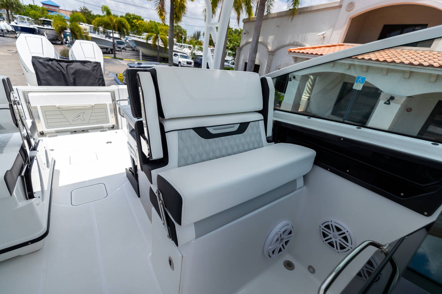 New 2023 Blackfin 302DC #L101 image 46
