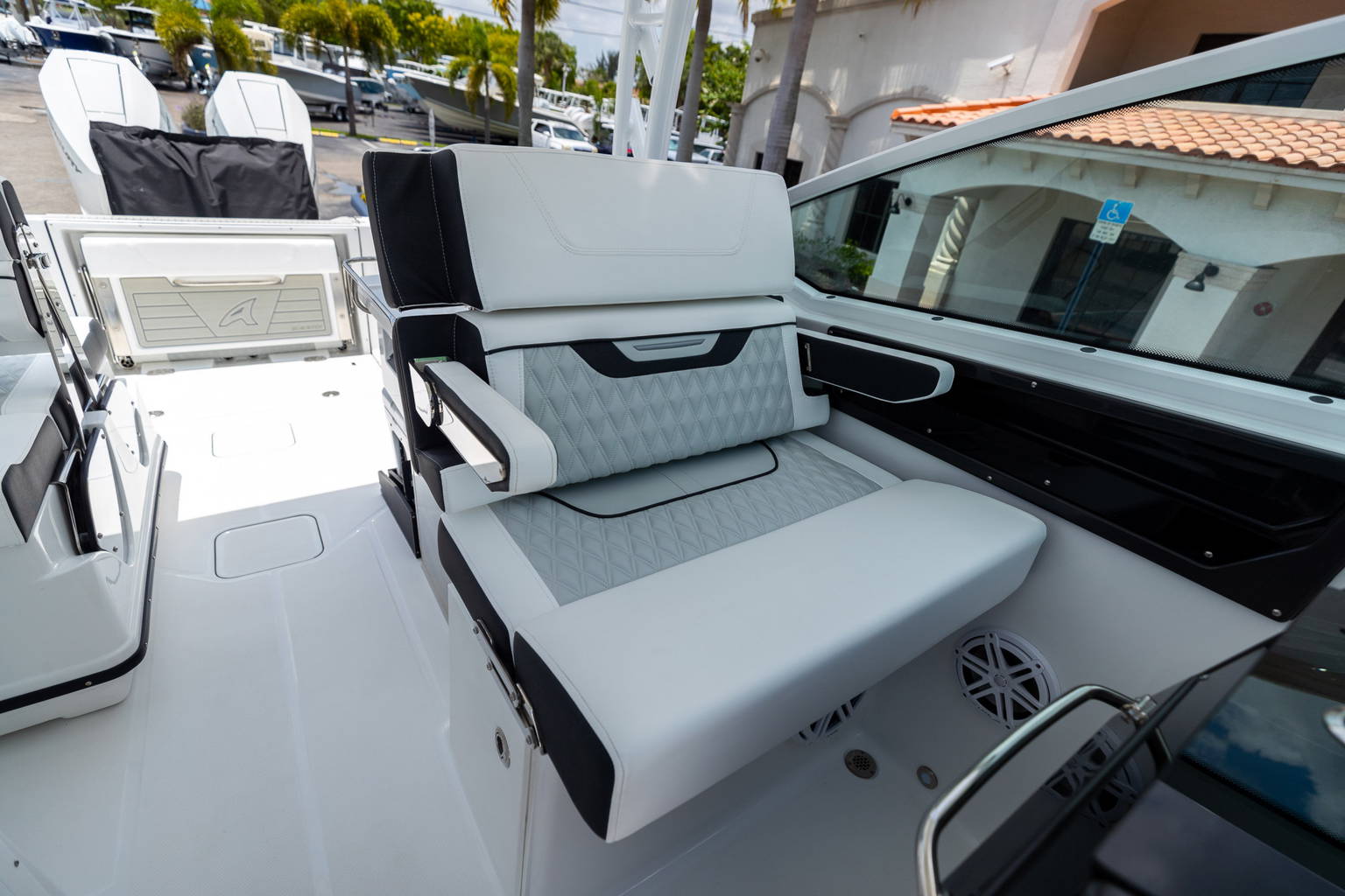 New 2023 Blackfin 302DC #L101 image 47